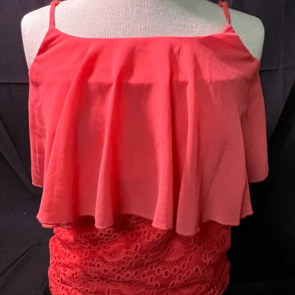 Trixxi Women Small Coral Crochet Layered Tulle Adjustable Spaghetti Strap‎ Top